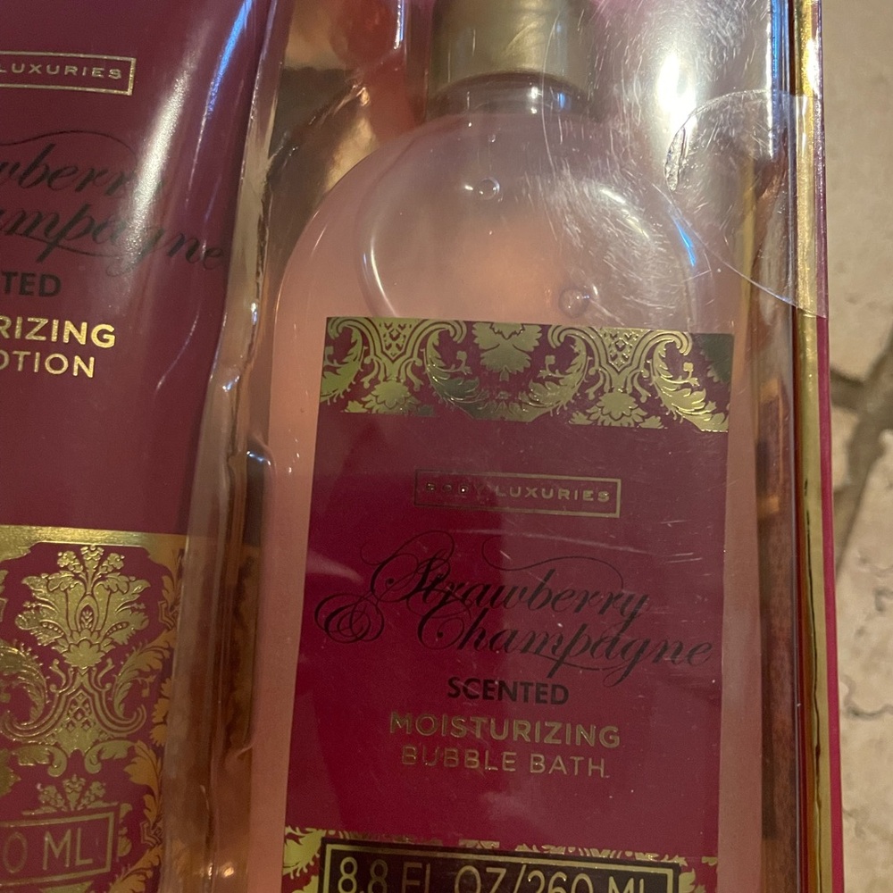 🎀Pink Bath & Body Gift Set - Picture 5 of 7